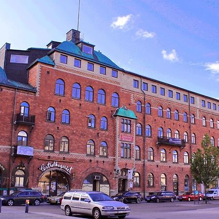 Jaernvaegshotellet Євле Екстер'єр фото